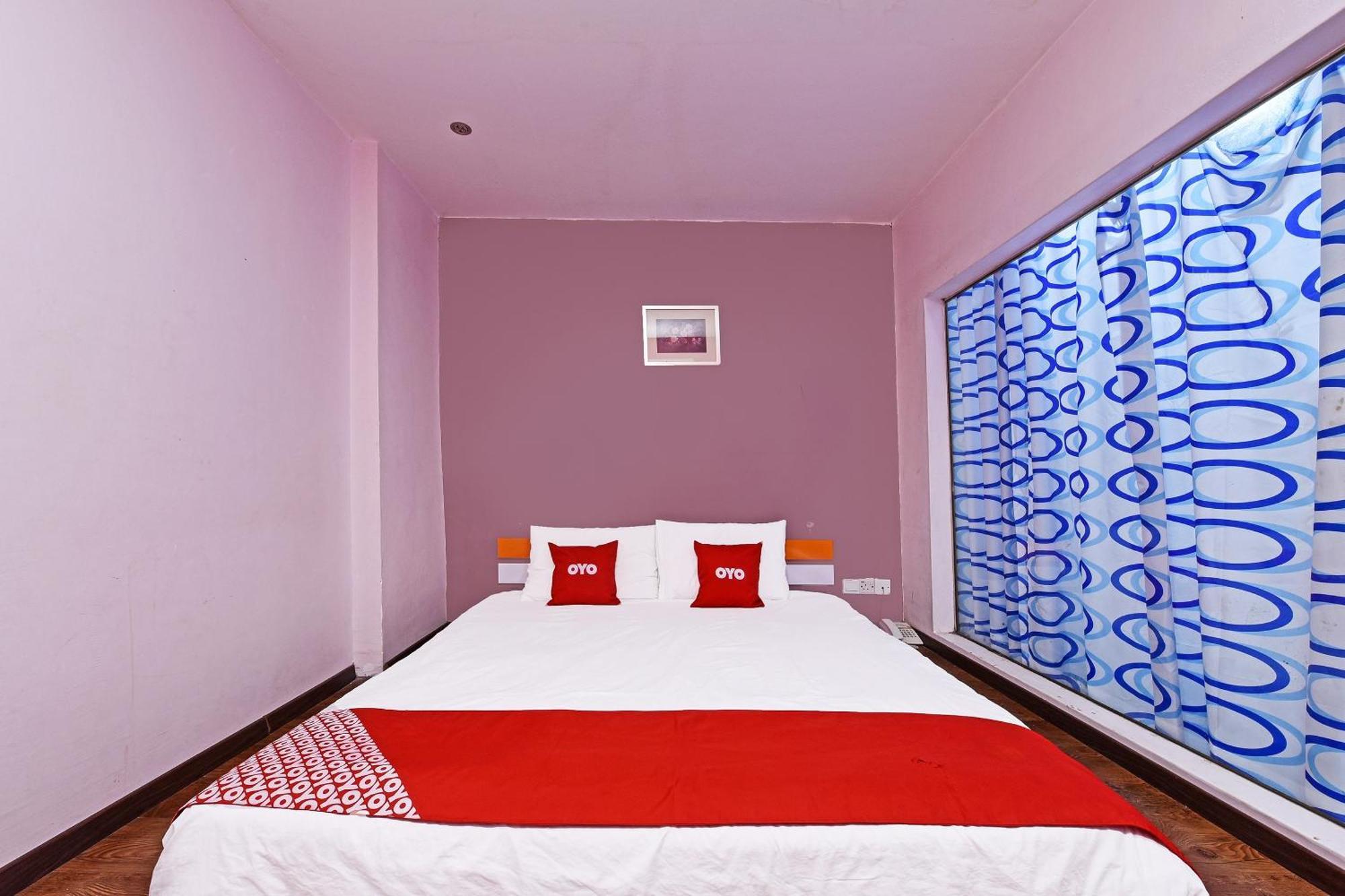 Super Oyo 992 Orange Hotel Kuala Pilah Exterior foto